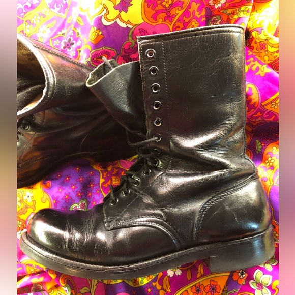 Men's (Unisex) Army Combat Drill 12 Hole Lace Up Boots - Picture 2 of 16